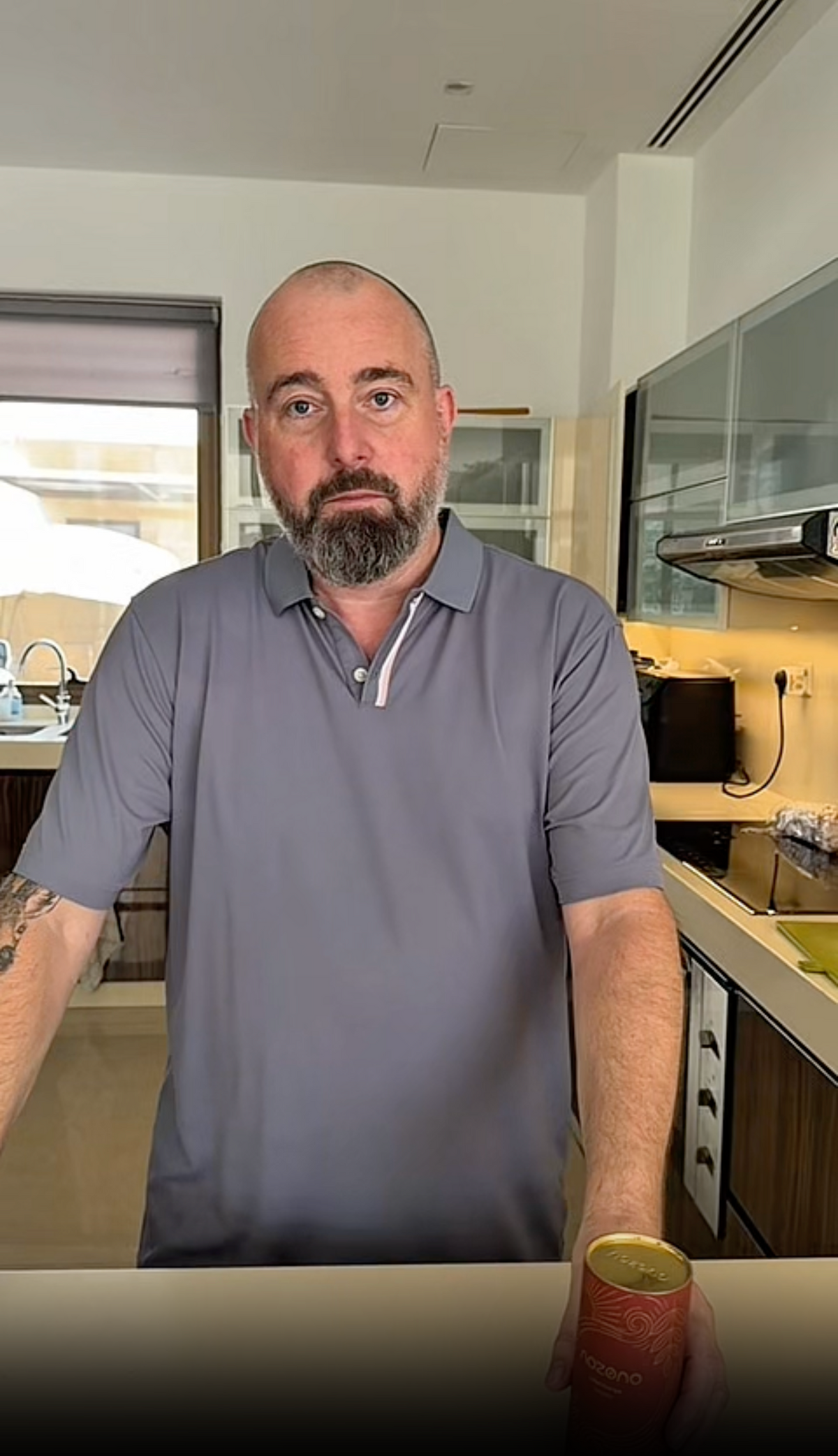 Naloži videoposnetek: 