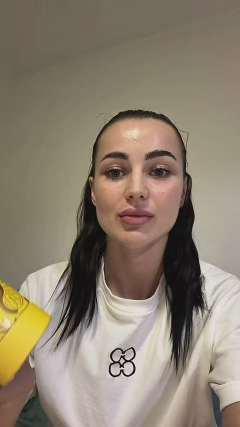 Naloži videoposnetek: 